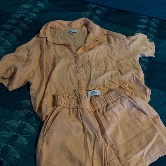 HOLLISTER / two piece set - Picture 13 of 13